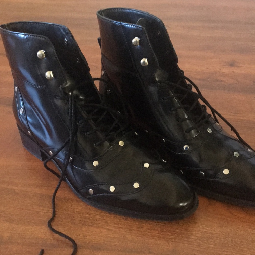 Studed lace up boots